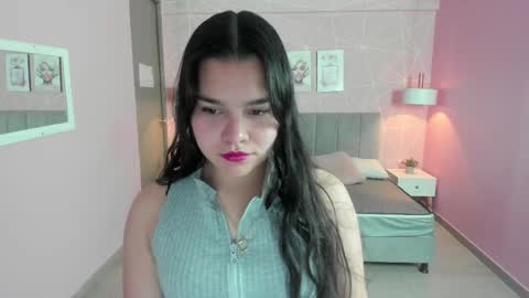Snapshot of zara__sweet chatting on March 10, 2025, 12:59 pm Zara Sweet online show from March 10, 2025, 12:59 pm