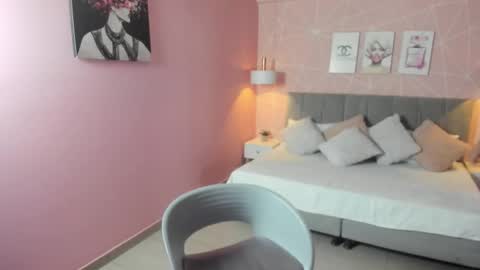 Snapshot of zara__sweet chatting on October 1, 2025, 1:28 pm Zara Sweet online show from October 1, 2025, 1:28 pm