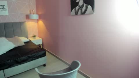 Snapshot of zara__sweet chatting on January 13, 2026, 11:59 am Zara Sweet online show from January 13, 2026, 11:59 am