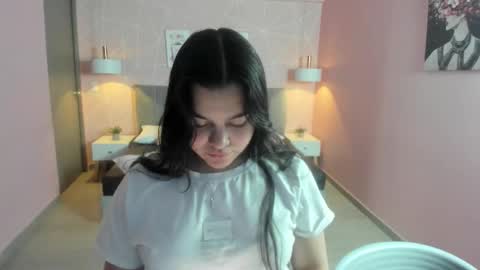 Snapshot of zara__sweet chatting on January 15, 2026, 12:21 pm Zara Sweet online show from January 15, 2026, 12:21 pm