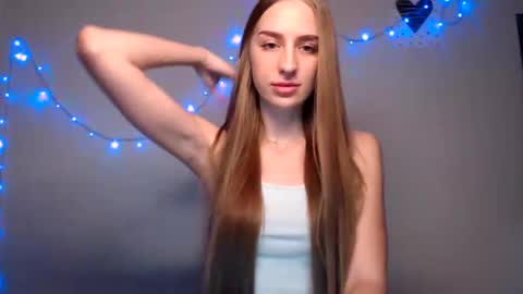 Zara online show from December 3, 2024, 8:50 pm