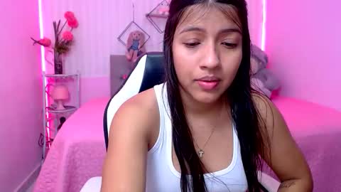 Snapshot of zara_cute18 chatting on April 25, 2026, 1:41 pm Zara online show from April 25, 2026, 1:41 pm