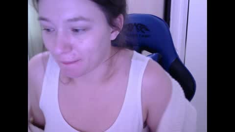 Snapshot of zara_golden chatting on December 17, 2024, 7:29 am chaturcum online show from December 17, 2024, 7:29 am