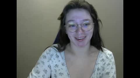 Snapshot of zara_golden chatting on February 11, 2025, 2:57 am chaturcum online show from February 11, 2025, 2:57 am