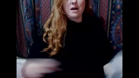 Snapshot of zara_red chatting on December 18, 2024, 10:13 pm Kate. if im not here im here foxy red333 online show from December 18, 2024, 10:13 pm