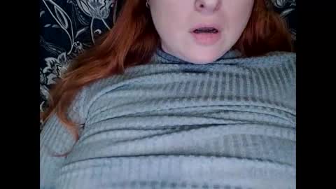 Snapshot of zara_red chatting on December 23, 2024, 9:27 am Kate. if im not here im here foxy red333 online show from December 23, 2024, 9:27 am
