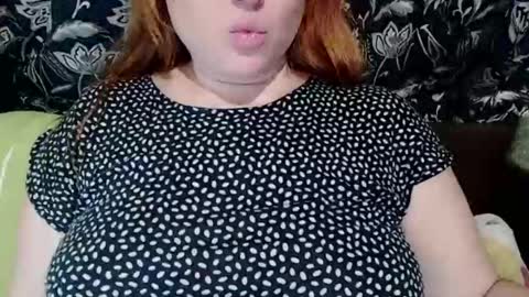 Snapshot of zara_red chatting on December 24, 2024, 5:16 am Kate. if im not here im here foxy red333 online show from December 24, 2024, 5:16 am