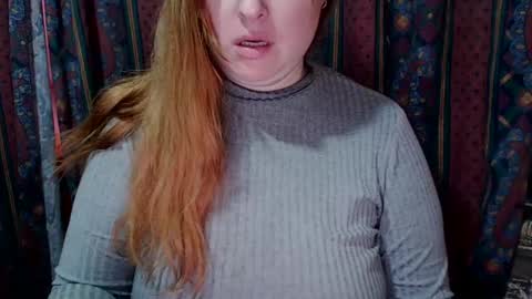 Snapshot of zara_red chatting on December 31, 2024, 9:31 am Kate. if im not here im here foxy red333 online show from December 31, 2024, 9:31 am