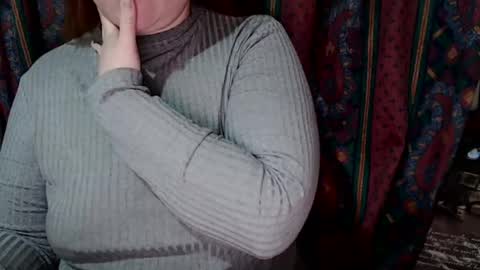 Snapshot of zara_red chatting on December 31, 2024, 12:36 pm Kate. if im not here im here foxy red333 online show from December 31, 2024, 12:36 pm