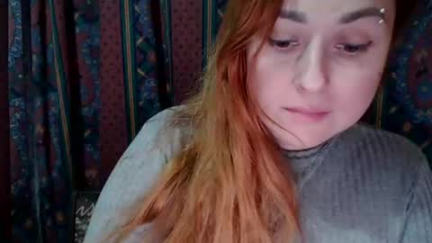 Snapshot of zara_red chatting on December 31, 2024, 3:42 pm Kate. if im not here im here foxy red333 online show from December 31, 2024, 3:42 pm
