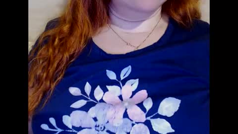Snapshot of zara_red chatting on January 6, 2025, 1:30 pm Kate. if im not here im here foxy red333 online show from January 6, 2025, 1:30 pm