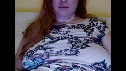 Snapshot of zara_red chatting on January 27, 2025, 8:07 am Kate. if im not here im here foxy red333 online show from January 27, 2025, 8:07 am