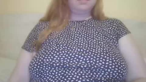 Snapshot of zara_red chatting on February 1, 2025, 5:39 am Kate. if im not here im here foxy red333 online show from February 1, 2025, 5:39 am