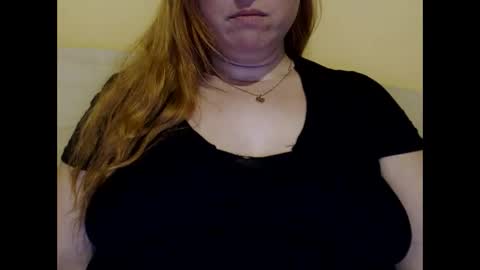 Snapshot of zara_red chatting on February 23, 2025, 4:35 pm Kate. if im not here im here foxy red333 online show from February 23, 2025, 4:35 pm