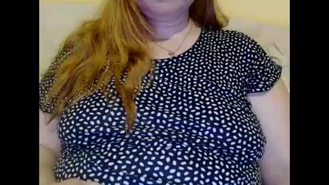 Snapshot of zara_red chatting on March 1, 2025, 2:55 pm Kate. if im not here im here foxy red333 online show from March 1, 2025, 2:55 pm