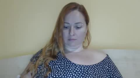 Snapshot of zara_red chatting on September 16, 2025, 12:50 pm Kate. if im not here im here foxy red333 online show from September 16, 2025, 12:50 pm
