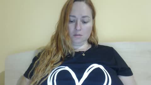 Snapshot of zara_red chatting on September 23, 2025, 7:11 am Kate. if im not here im here foxy red333 online show from September 23, 2025, 7:11 am