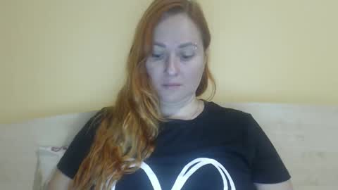 Snapshot of zara_red chatting on October 3, 2025, 10:12 am Kate. if im not here im here foxy red333 online show from October 3, 2025, 10:12 am