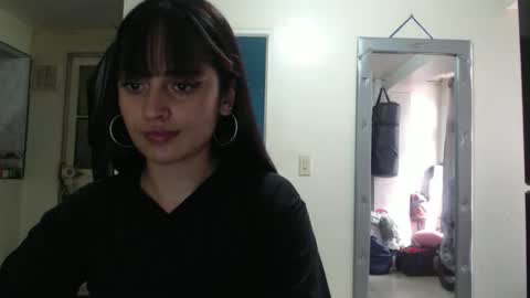 zaraa_lopez online show from February 11, 2026, 6:46 pm
