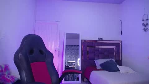 Zara online show from October 25, 2025, 2:19 am