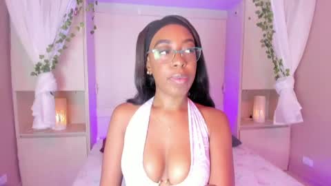 Snapshot of zaraprescott chatting on April 28, 2026, 8:03 pm SARA online show from April 28, 2026, 8:03 pm