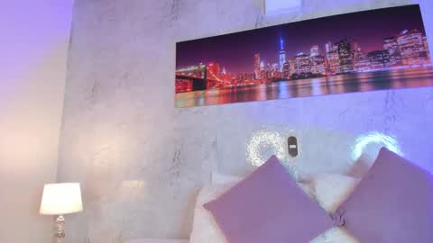 ZaraQuiinn online show from December 21, 2025, 2:24 pm