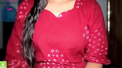 zararaina online show from February 11, 2026, 2:05 am