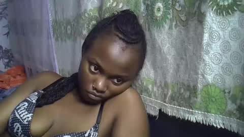 Snapshot of zarinamarlin chatting on May 1, 2026, 10:09 am zarinamarlin online show from May 1, 2026, 10:09 am
