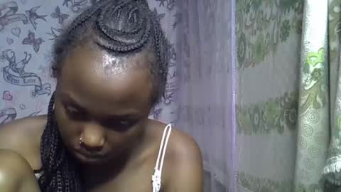 Snapshot of zarinamarlin chatting on May 3, 2026, 9:59 am zarinamarlin online show from May 3, 2026, 9:59 am