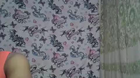Snapshot of zarinamarlin chatting on May 13, 2026, 8:12 am zarinamarlin online show from May 13, 2026, 8:12 am