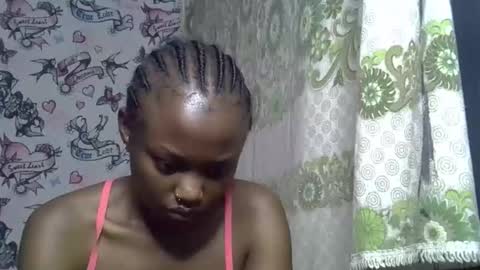 Snapshot of zarinamarlin chatting on May 19, 2026, 8:09 am zarinamarlin online show from May 19, 2026, 8:09 am