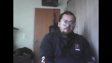 Snapshot of zatiro992 chatting on February 12, 2026, 7:09 pm Zatth online show from February 12, 2026, 7:09 pm
