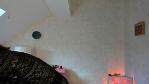 Snapshot of zayatease chatting on February 16, 2026, 1:07 pm Dee online show from February 16, 2026, 1:07 pm