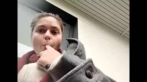 zazbella online show from January 16, 2026, 12:31 pm