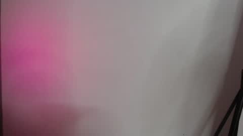 Karolyne online show from November 1, 2025, 11:23 am