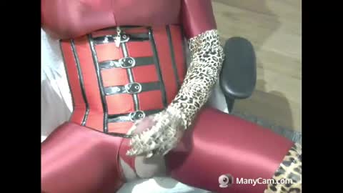 Snapshot of zeca3 chatting on February 3, 2025, 9:18 pm Ana online show from February 3, 2025, 9:18 pm