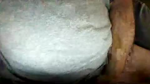 Snapshot of zeddie71 chatting on January 1, 2025, 4:50 pm zeddie71 online show from January 1, 2025, 4:50 pm