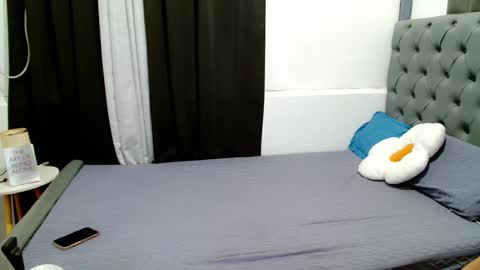 Zo online show from February 18, 2025, 7:19 pm