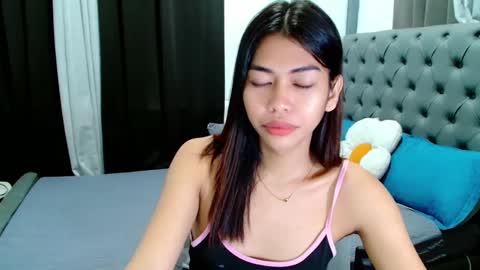 Zo online show from March 10, 2025, 1:43 pm