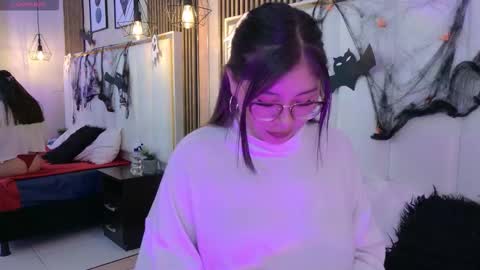 Snapshot of zelenejones chatting on October 27, 2025, 11:14 am Zelene online show from October 27, 2025, 11:14 am