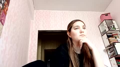 Snapshot of zeniabrossoit chatting on April 28, 2026, 8:52 am zeniabrossoit online show from April 28, 2026, 8:52 am