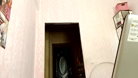 Snapshot of zeniabrossoit chatting on May 9, 2026, 3:34 am zeniabrossoit online show from May 9, 2026, 3:34 am