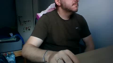 Snapshot of zenlem chatting on June 6, 2026, 2:44 pm zenlem online show from June 6, 2026, 2:44 pm