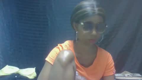 zeolineess online show from October 30, 2025, 6:59 am