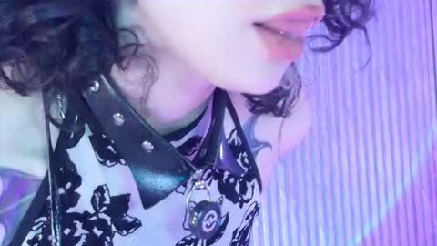    online show from December 21, 2025, 2:57 pm