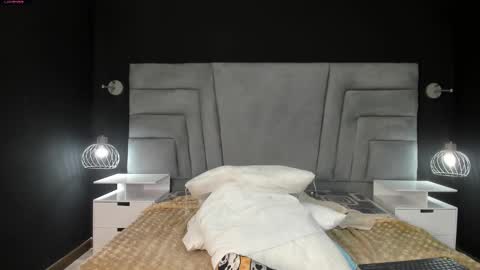 Snapshot of zephyra_angels1 chatting on February 11, 2025, 6:44 pm ZEPHYRA ANGELS online show from February 11, 2025, 6:44 pm