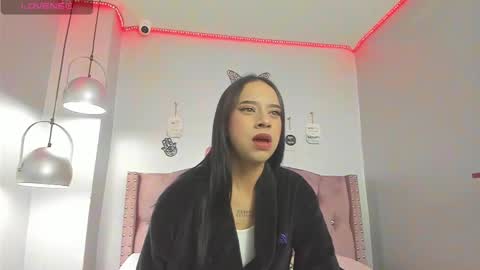 Snapshot of zephyra_angels1 chatting on February 24, 2025, 2:30 am ZEPHYRA ANGELS online show from February 24, 2025, 2:30 am