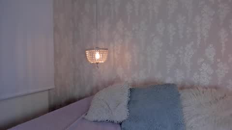 Snapshot of zephyra_angels1 chatting on September 10, 2025, 4:12 am ZEPHYRA ANGELS online show from September 10, 2025, 4:12 am