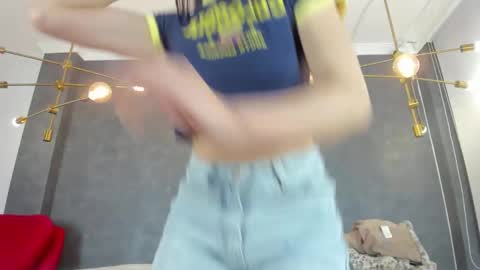 Snapshot of zephyra_angels1 chatting on December 2, 2025, 2:06 am ZEPHYRA ANGELS online show from December 2, 2025, 2:06 am