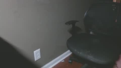 Snapshot of zerozero5555 chatting on February 19, 2025, 12:25 am bambi cumslut online show from February 19, 2025, 12:25 am